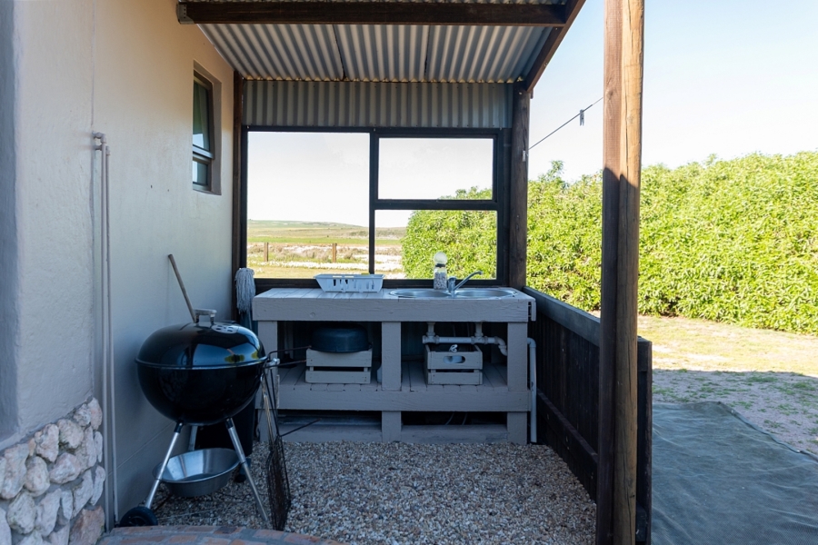 5 Bedroom Property for Sale in Trekoskraal Western Cape